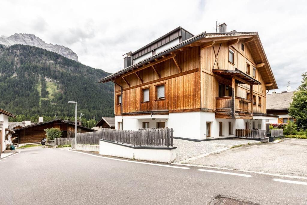 Ferienwohnung Casa Ami Sexten Exterior foto